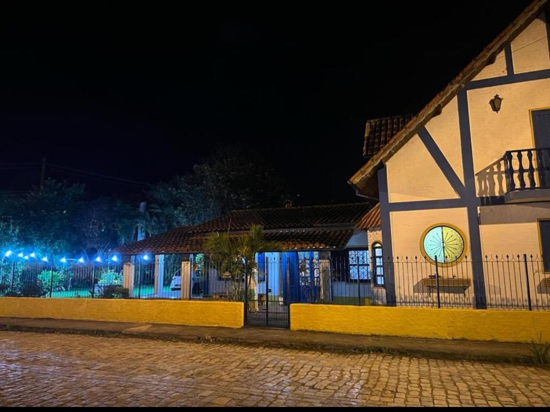 Passa Quatro- CASA INTEIRA RUSTICA para até 9 pessoas Esterno foto